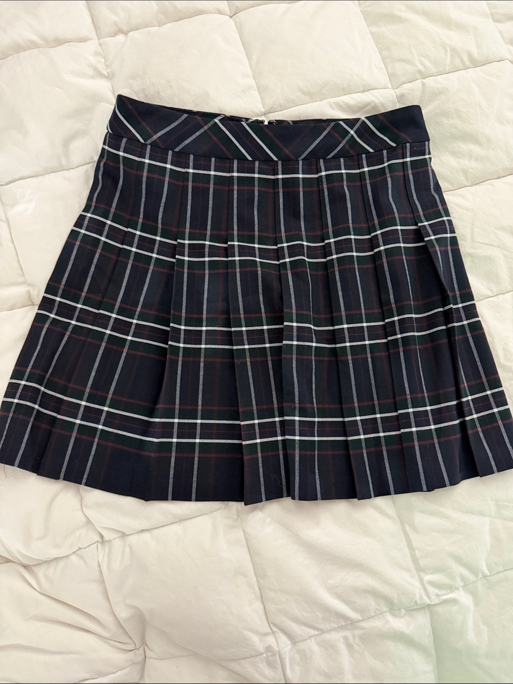 Aritzia Sunday Best Navy Tartan Pleated Skirt Size 4 NWOT